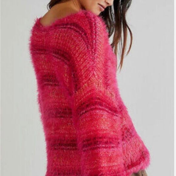 New Free People Gelato Pullover Sweater
Color: Pink Combo NWT
Size: S
Retail $98 - Picture 2 of 6
